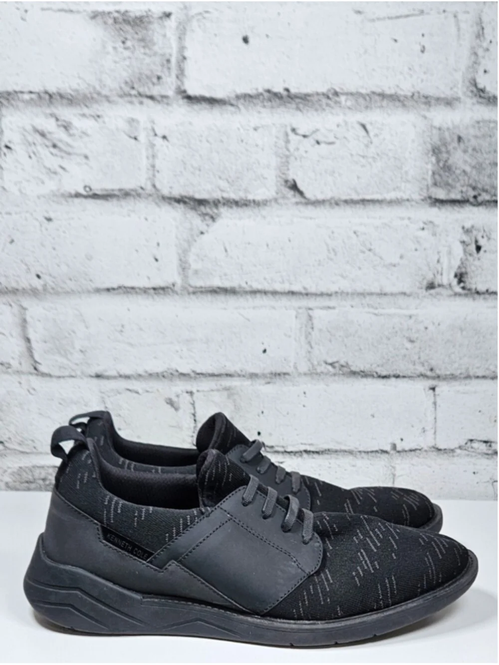 Kenneth Cole kenneth cole